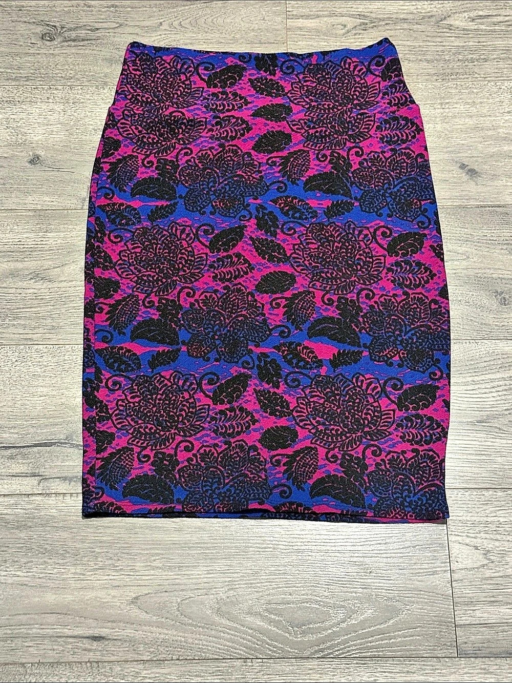 LuLaRoe Cassie Pencil Skirt Floral Midi Skirt Pink & Blue Size Large